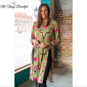 🌻L&B Sage Bull Long Sleeve Tunic
